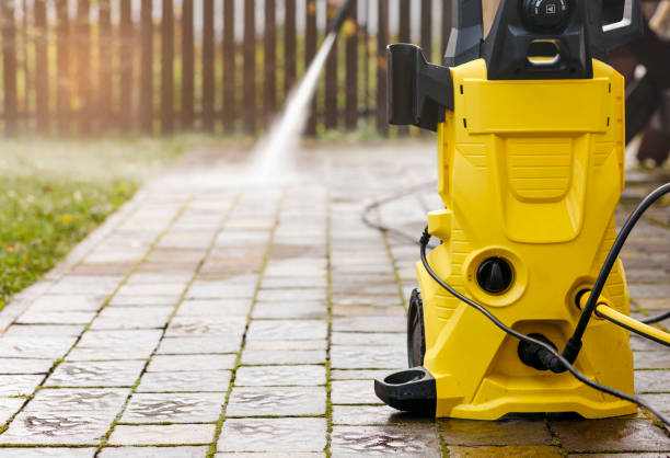 Best Animal Enclosure Cleaning  in Ballenger Creek, MD